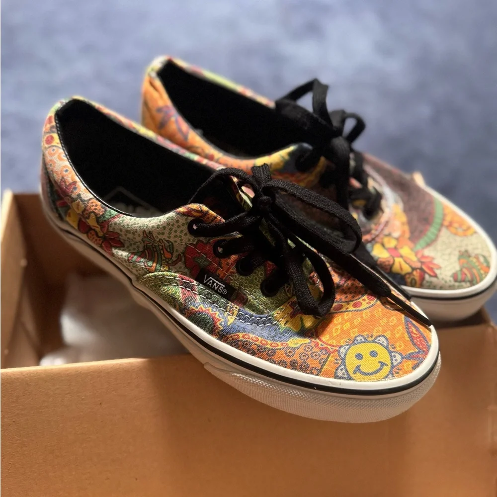RARE Vans Multicolor Graphic Sneakers with Black Laces